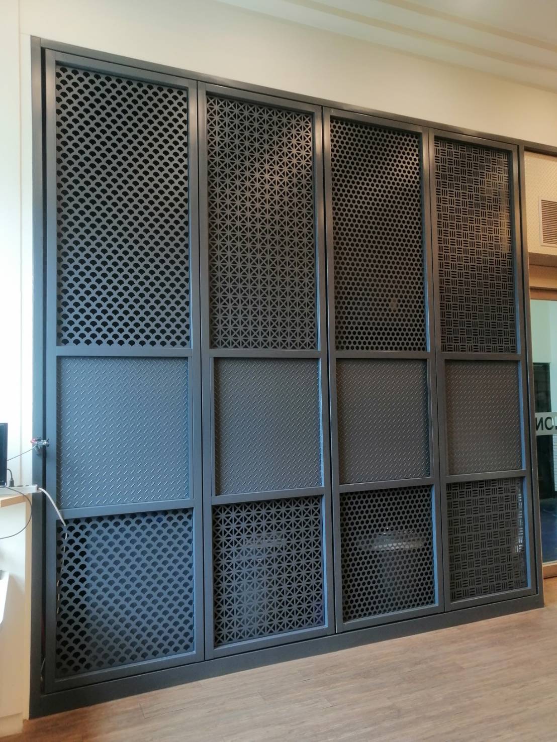 新北工業風隔間門更新